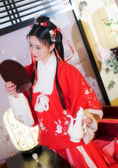 艳春荡女婬喂奶_国产剧高清电影在线