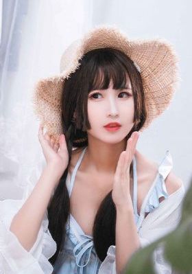 人妖TS女王调教贱奴视频_蓝光版中文字幕包