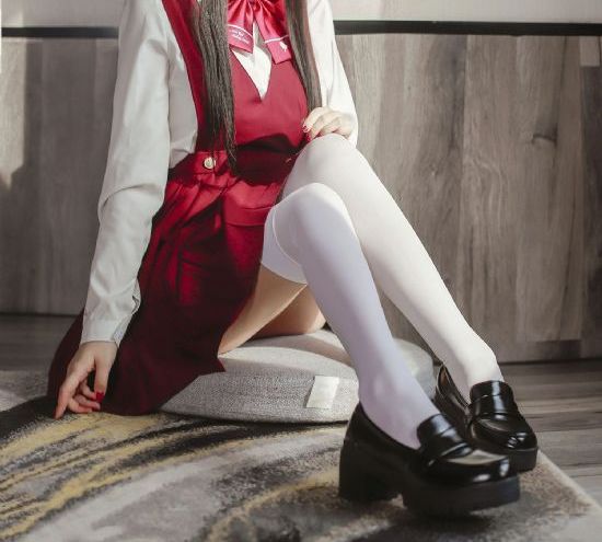 欧美情趣色诱视频69_电影无删减版