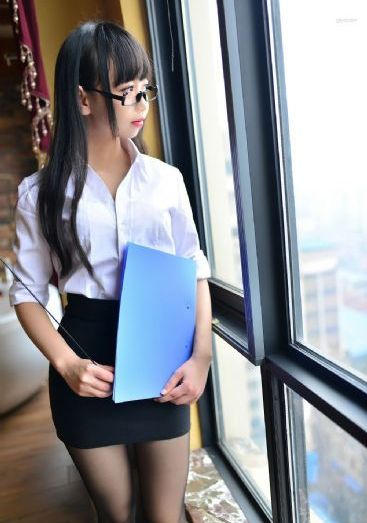 少妇无码第一区二区三区色戒_HD在线观看