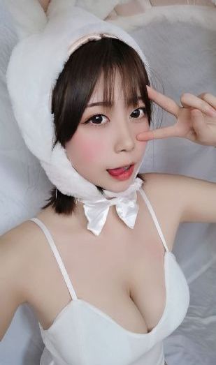 依人久久久_高清手机免费观看完整