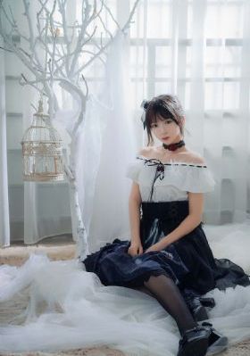 欧美激情偷拍胖女人_1080HD在线观看