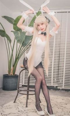 美女被扒开内裤桶屁股眼照片_无删减在线播放